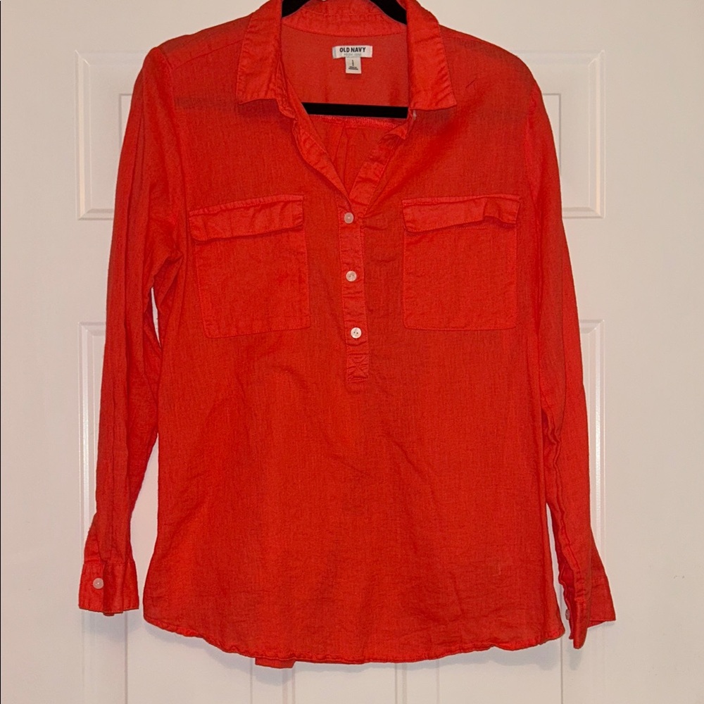 Old Navy Linen Blend Shirt Women’s L Rebellion Red Roll Tab Sleeves Pullover